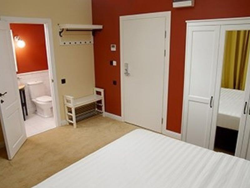 Barin Residence Centre