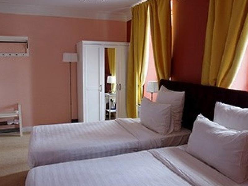 Barin Residence Centre