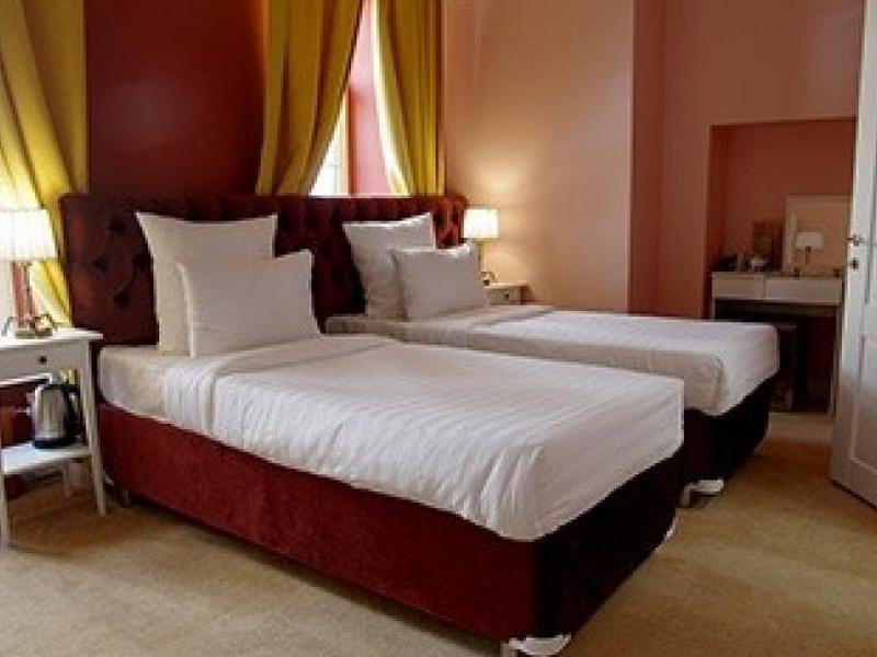 Barin Residence Centre