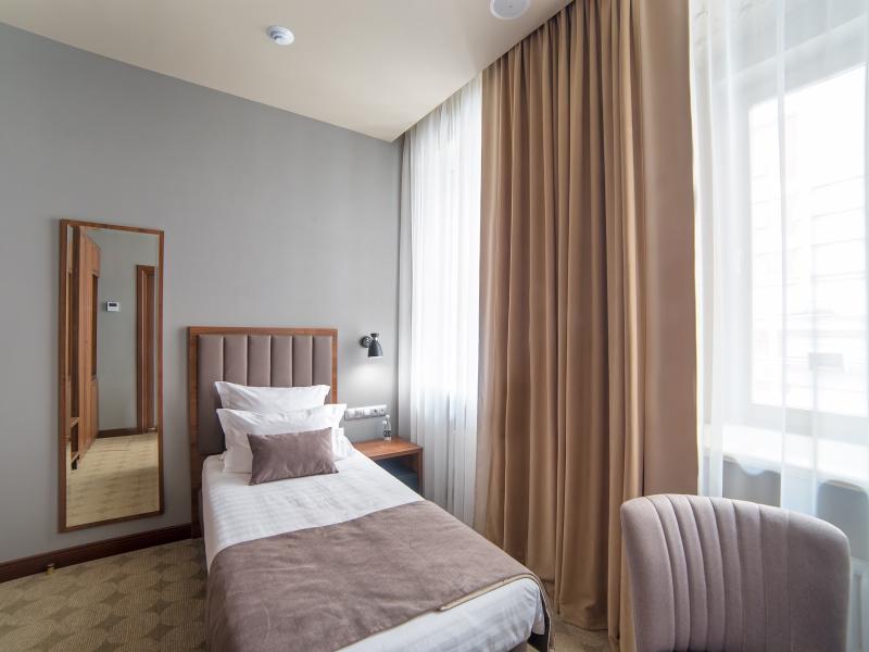 V Hotel Sadovaya
