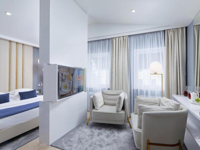 V Hotel Tverskaya