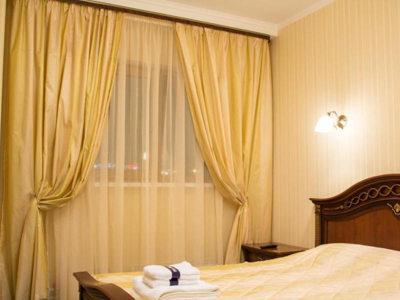 Отель Верона