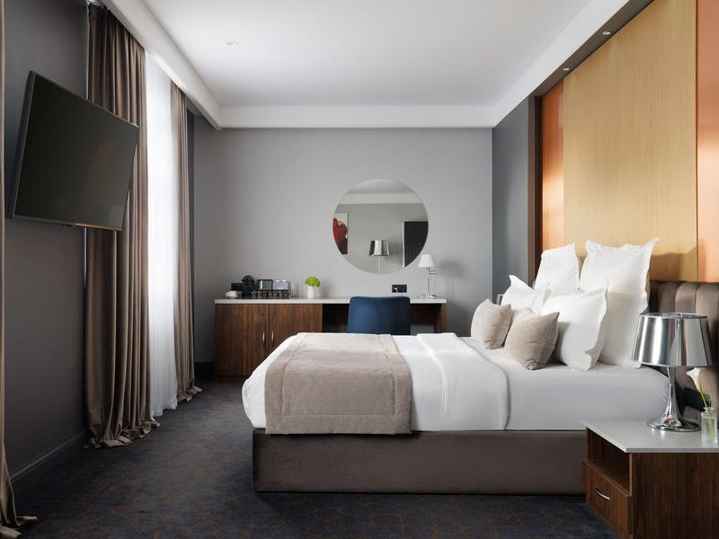 Hartwell Hotel