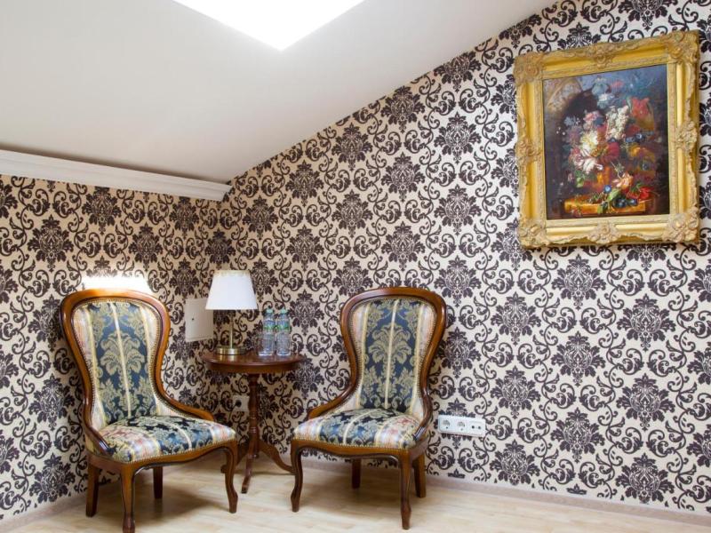 Aristocrat Boutique Hotel