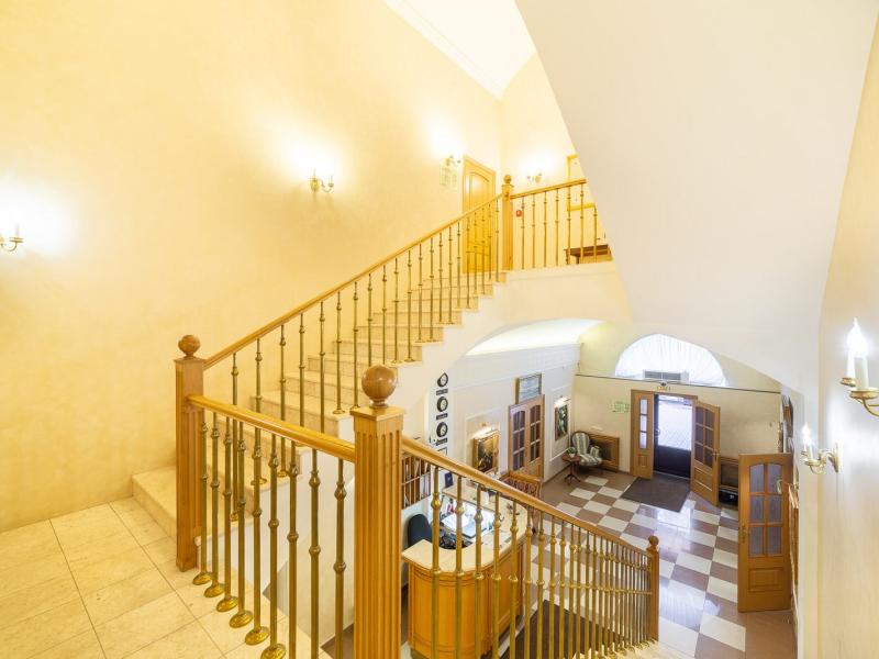 Aristocrat Boutique Hotel