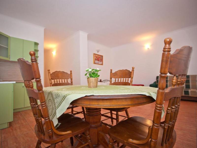 Новосельковский