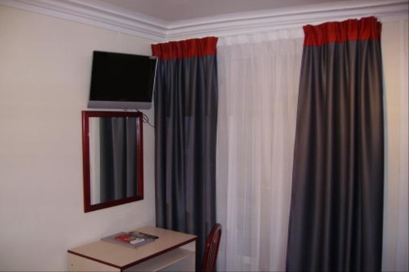 Eden Opera Paris Hotel