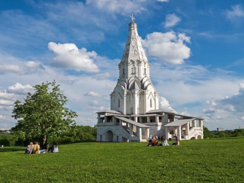 Mother Russia Hotel & Hostel