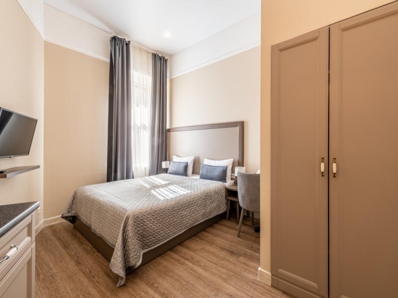 Lotman Boutique Hotel