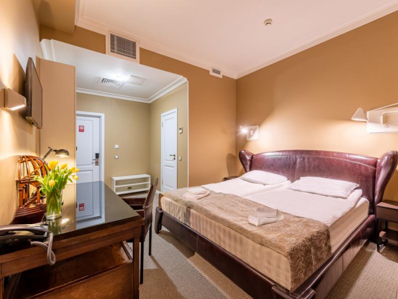 T-hotel