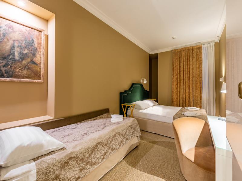 T-hotel