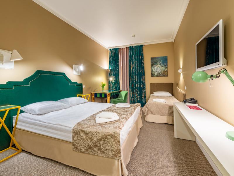 T-hotel