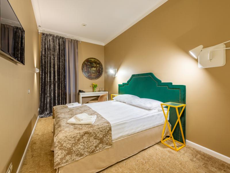 T-hotel