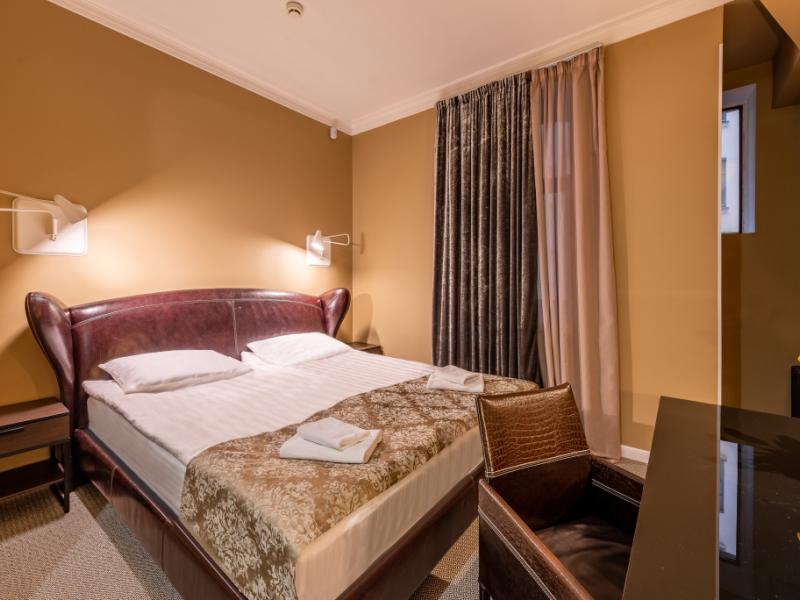 T-hotel