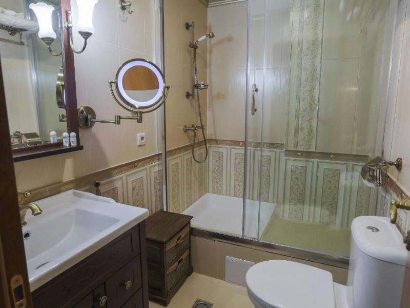 Арт Отель Поручик Ржевский