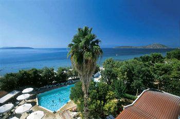 Eden Beach Plaka
