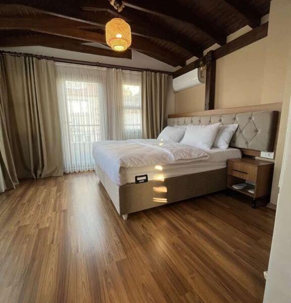 Palmera Old City
