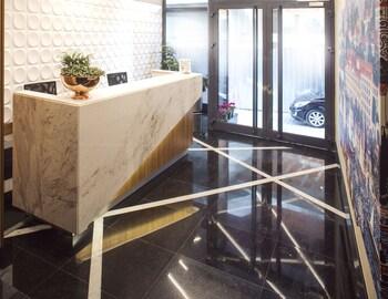 Elm Suite Hotel