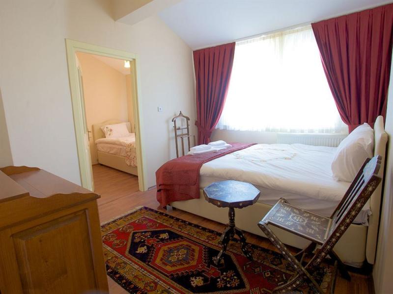 Modern Suites