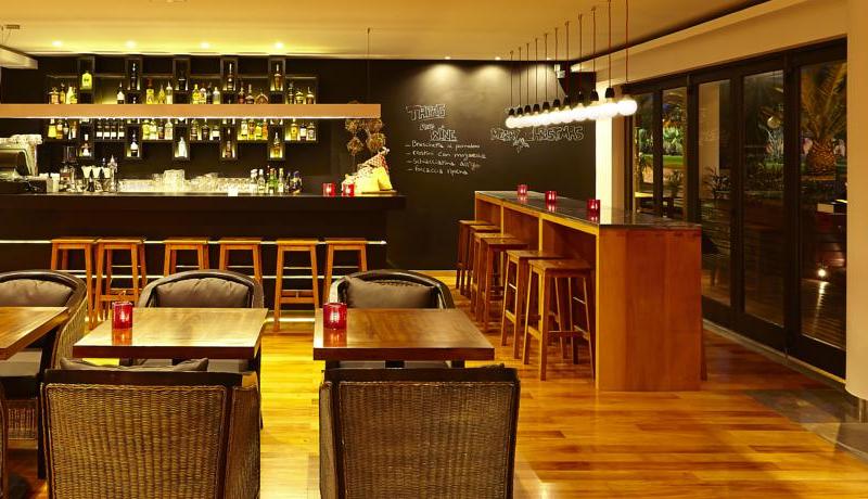 Eden Mar Suite Hotel