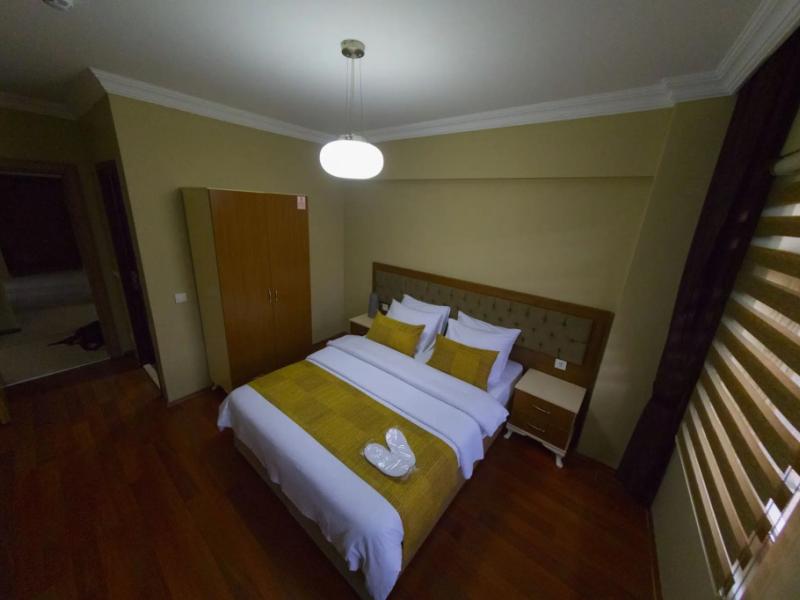 Ramparts Hotel