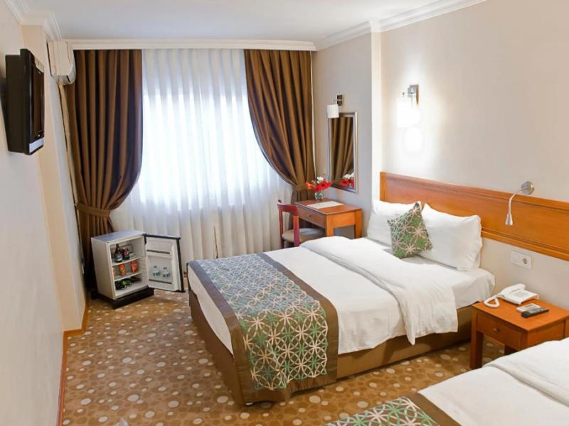 Avlonya Hotel
