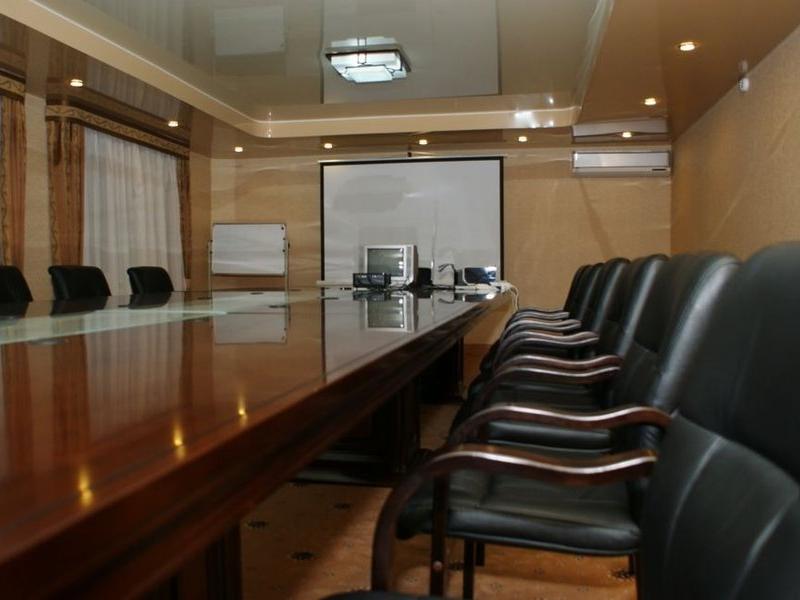 Отель Аристократъ