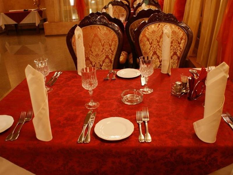 Отель Аристократъ