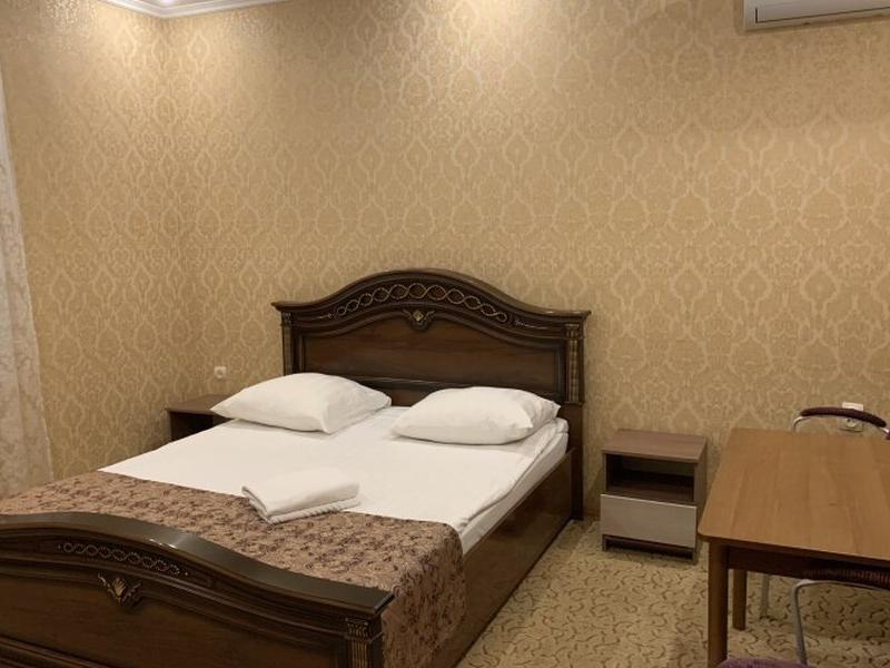 Парк Отель Аристократъ