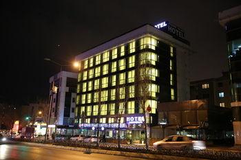 The Hera Platinum Hotel