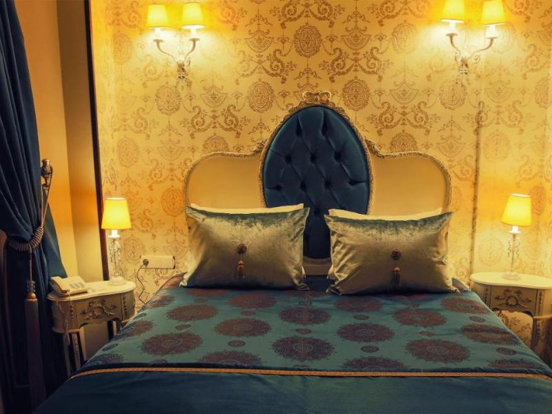 Astek Port Hotel