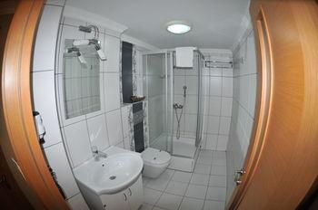 Taya Hatun Hotel