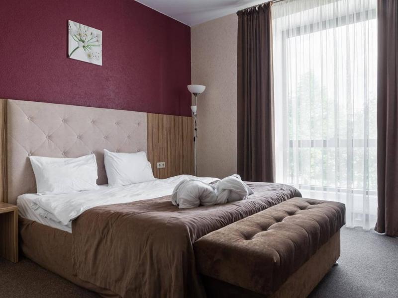 Sky Lux Hotel