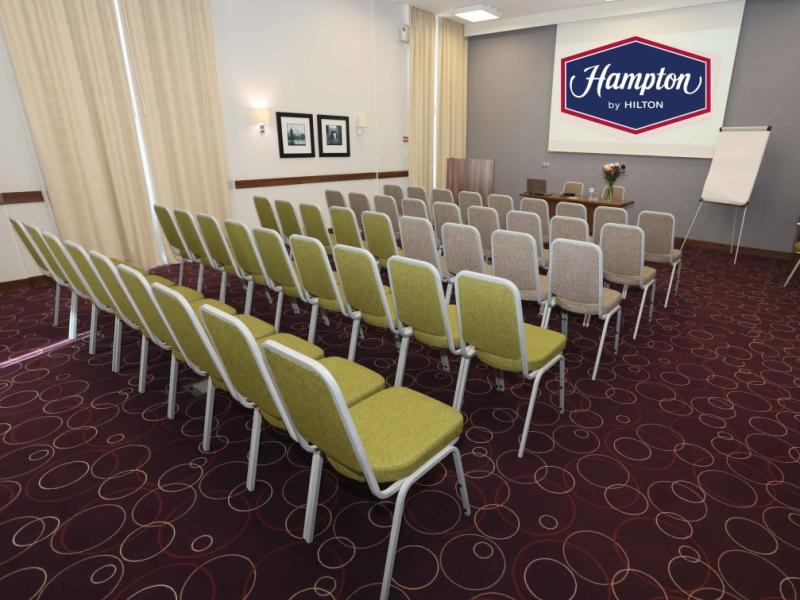 Hampton by Hilton Ufa