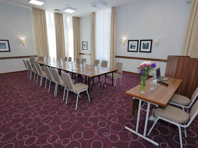 Hampton by Hilton Ufa