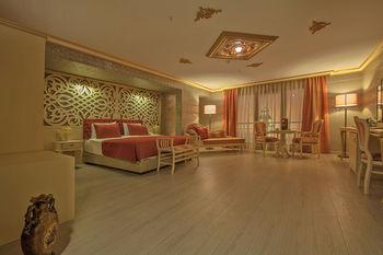 Empire Suite Hotel