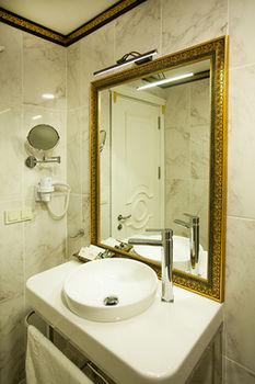 Empire Suite Hotel