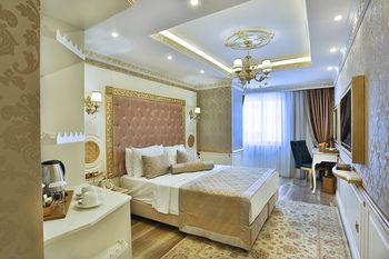 Emirhan Palace