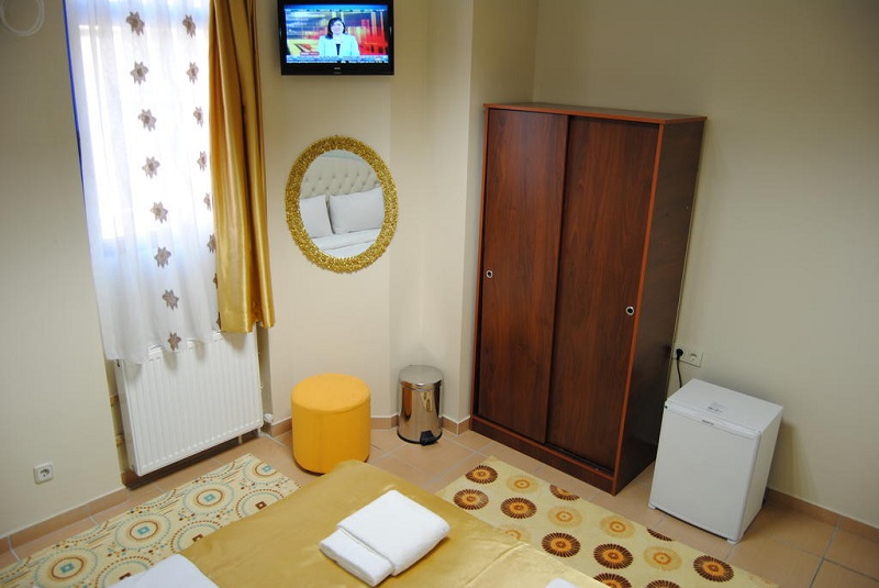Lotus Hotel