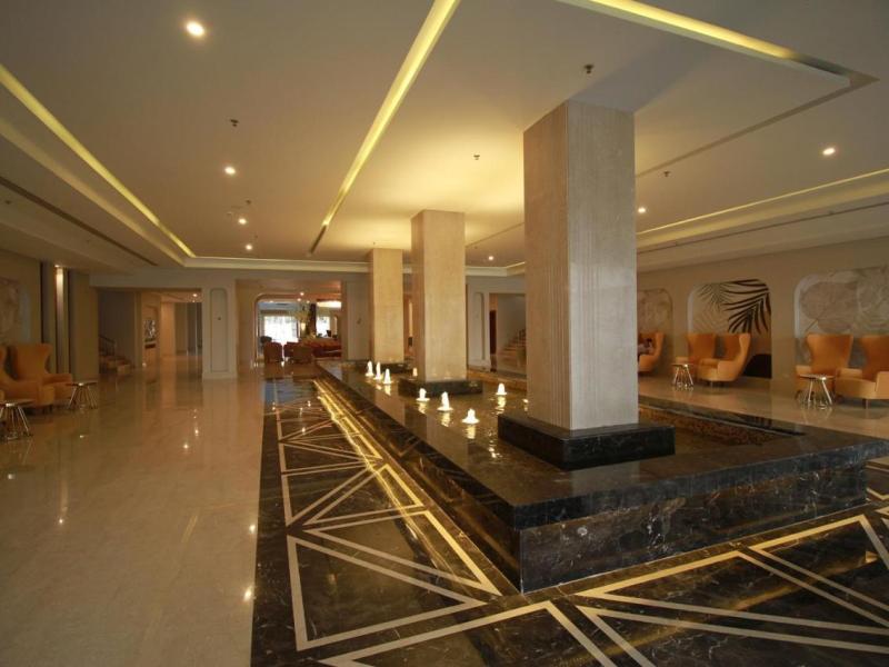 Bellagio Aqua Park Beach Resort & Spa