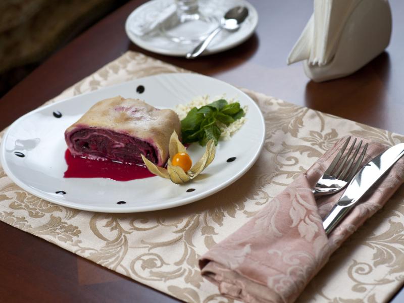 Grand Leonardo Hotel