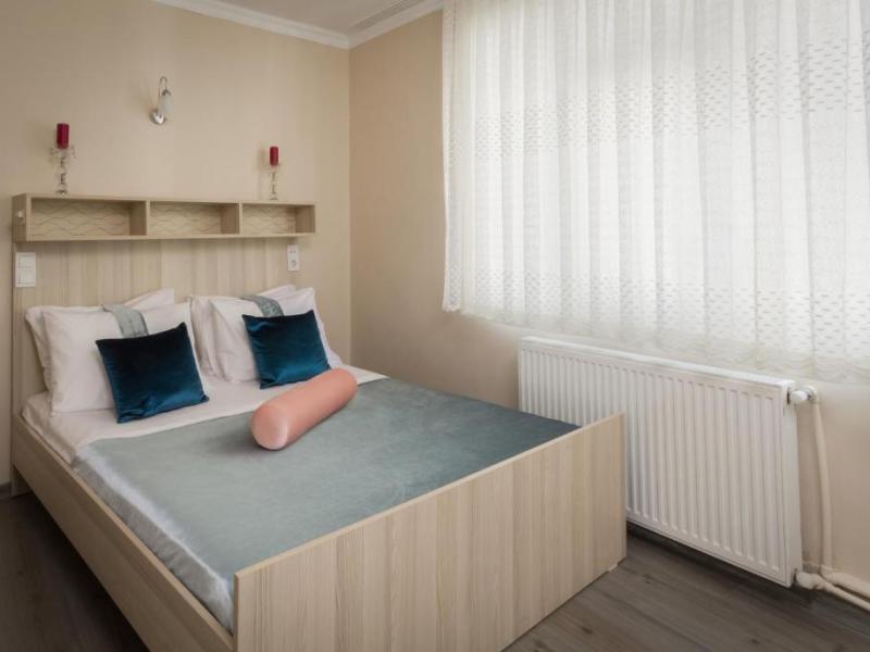 Carvan Hotel