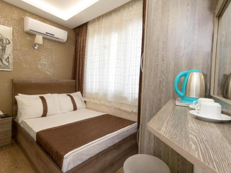 Carvan Hotel