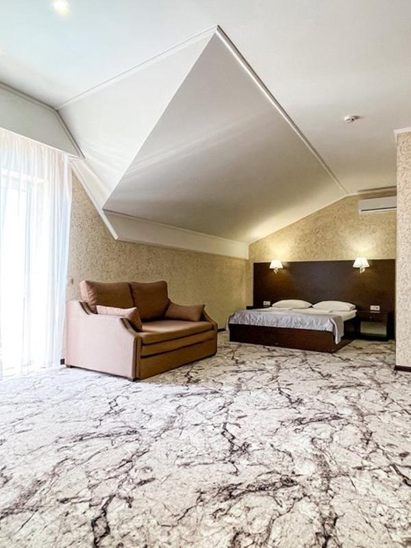 Avdallini Golden Bay