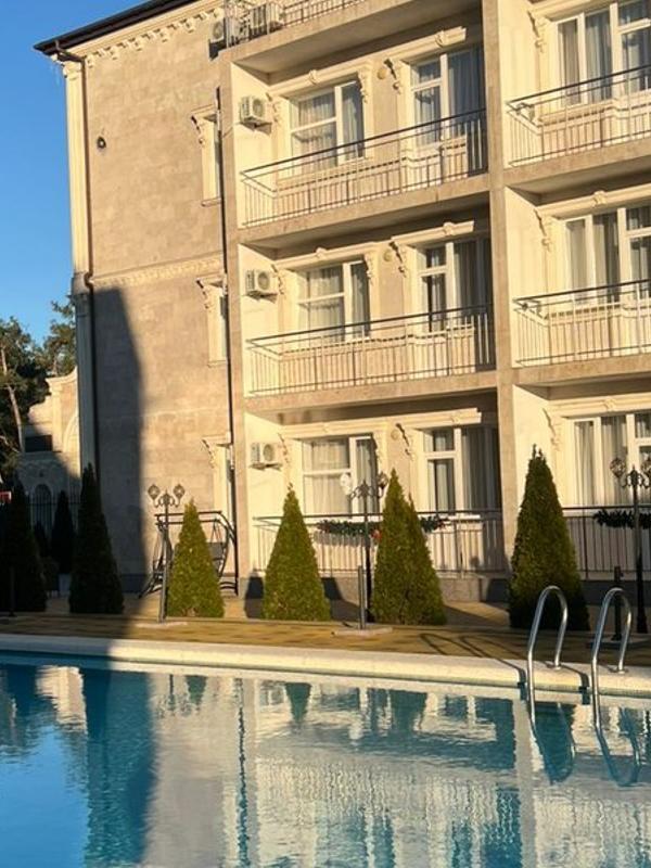 Avdallini Golden Bay