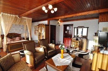 Angel's Home Hotel