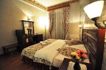 Angel's Home Hotel
