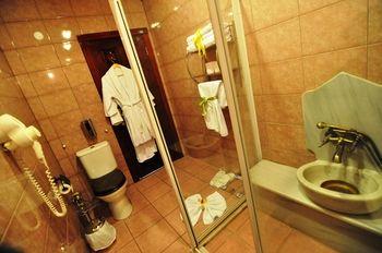 Angel's Home Hotel
