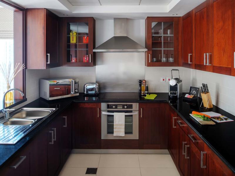 Dream Inn Apartments-29 Boulevard Private Garden