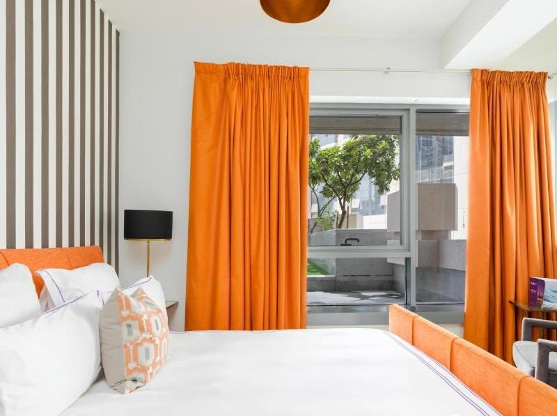 Dream Inn Apartments-29 Boulevard Private Garden